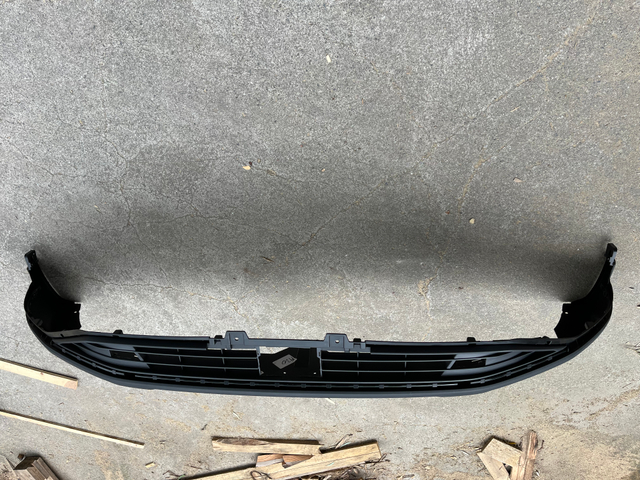 Gril Radiator untuk SUV Siri Chery Tiggo