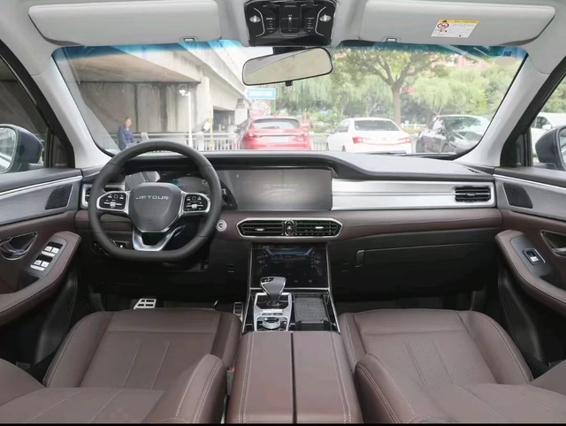 Kereta Petrol 2.0t 5 Tempat Duduk 2023 Jetour X90 Plus Jetour X70 Plus