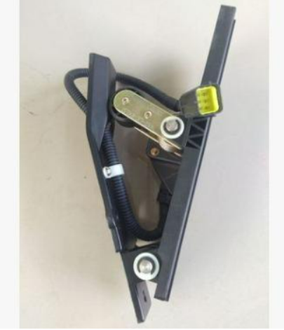 Trak Pedal Pemecut Elektronik Trak Berat, Aksesori Elektronik Trak Berat untuk HOWO A7