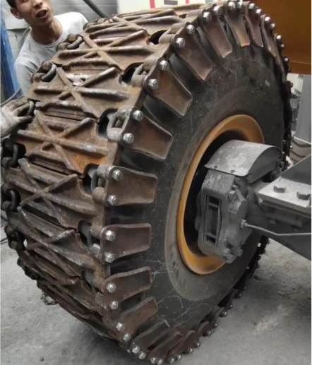 23.5-26 Rantaian Anti Skid Rantai Tayar Rantai Universal Rantai Keluli Rantai Pemuat Roda untuk Forklift